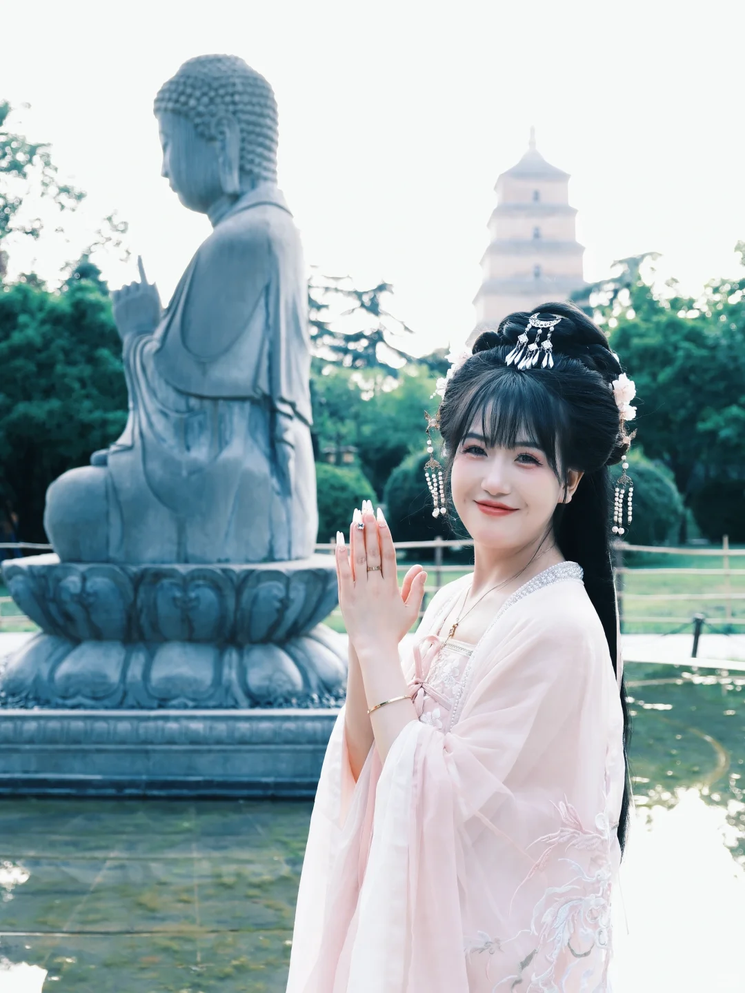 绝色小宫主来了！🌸