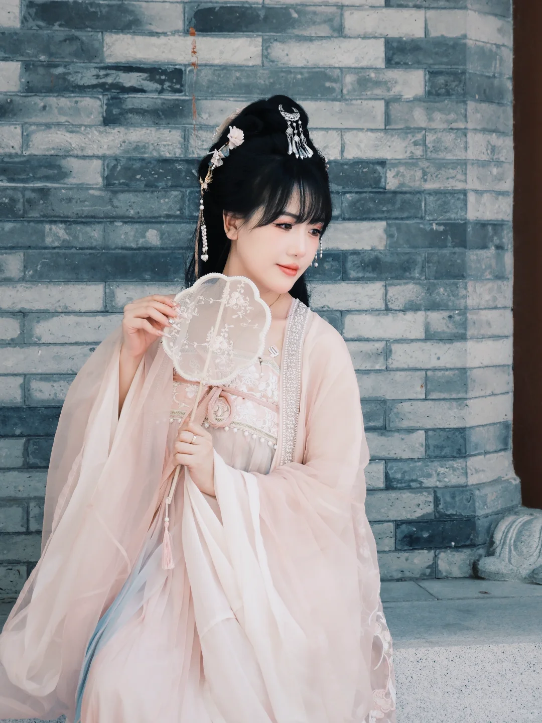 绝色小宫主来了！🌸