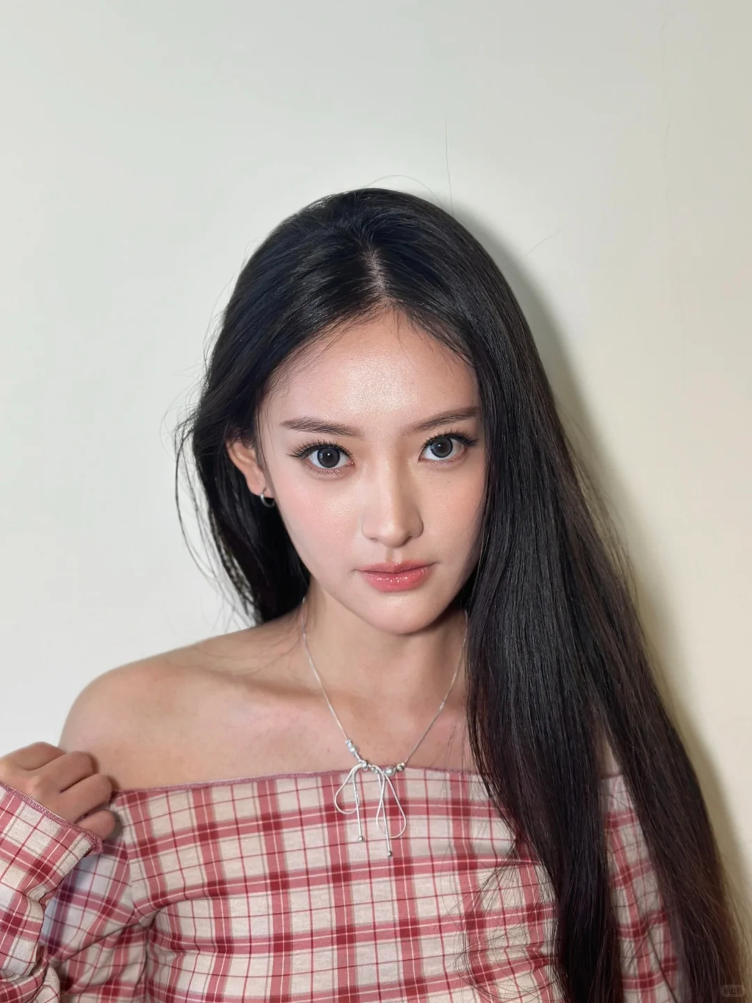 给100位内蒙古女生互勉化妆|第28位