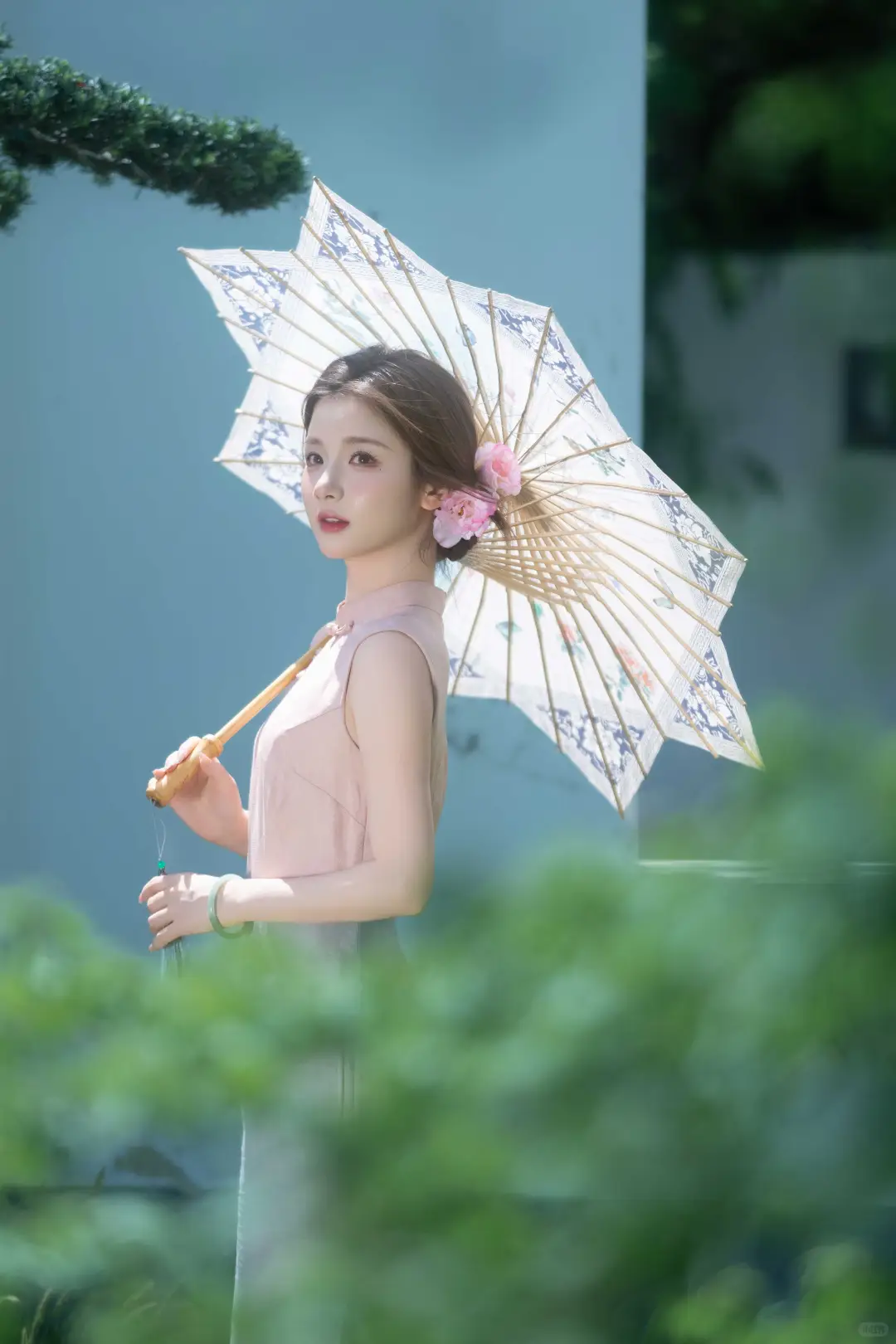 明媚又娇俏🌷从民国画卷中款款走来的大小姐