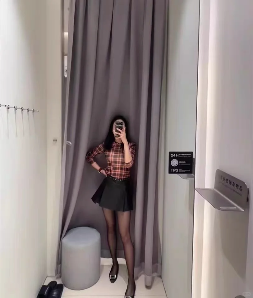 添秋装咯