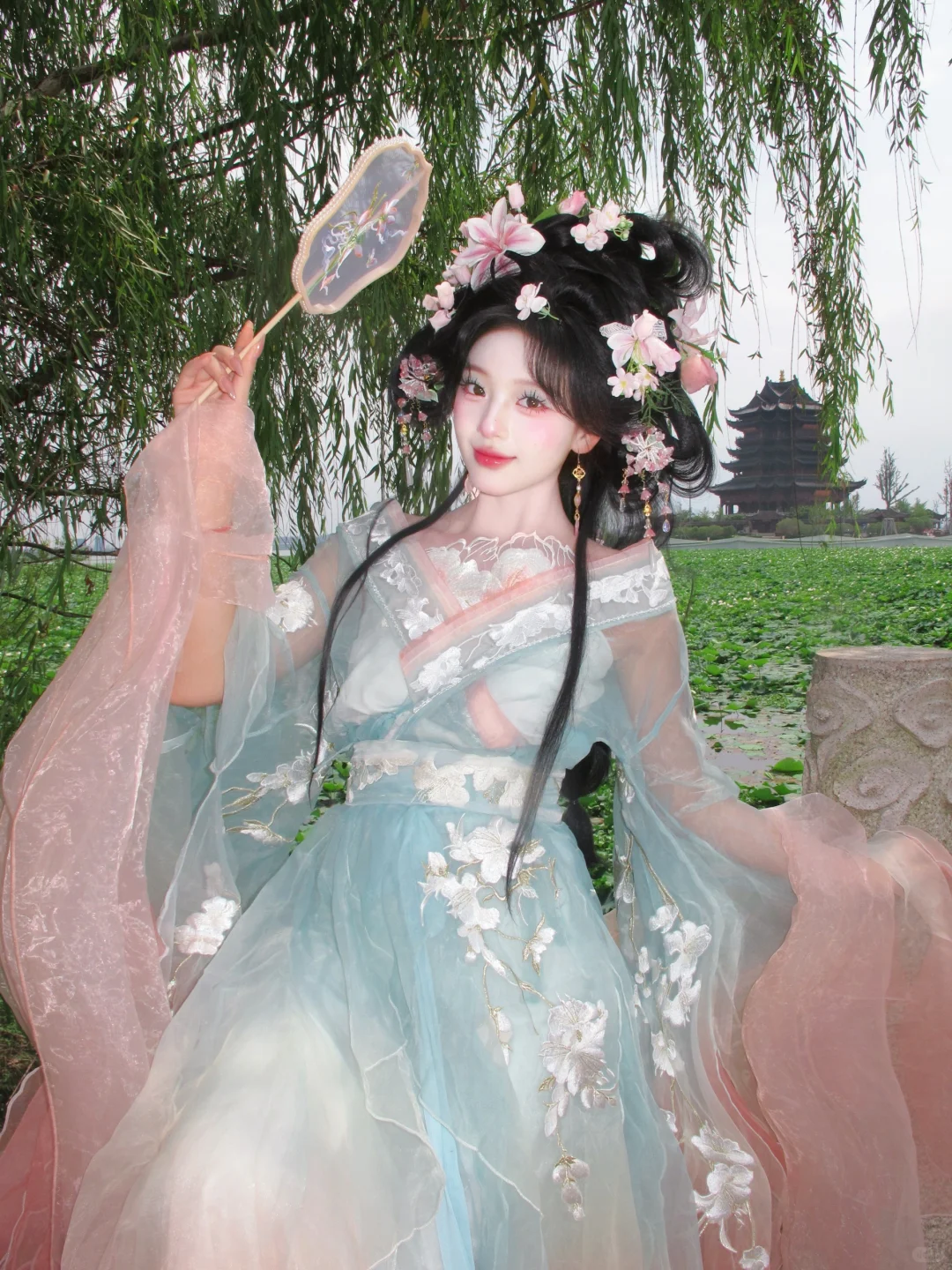 一日荷花仙子🧚🏻‍♀️