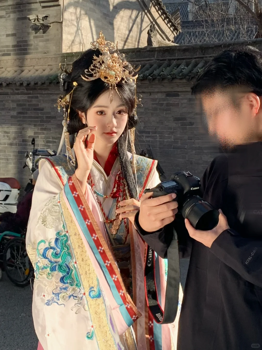 不懂就问 这是哪个演员的路透