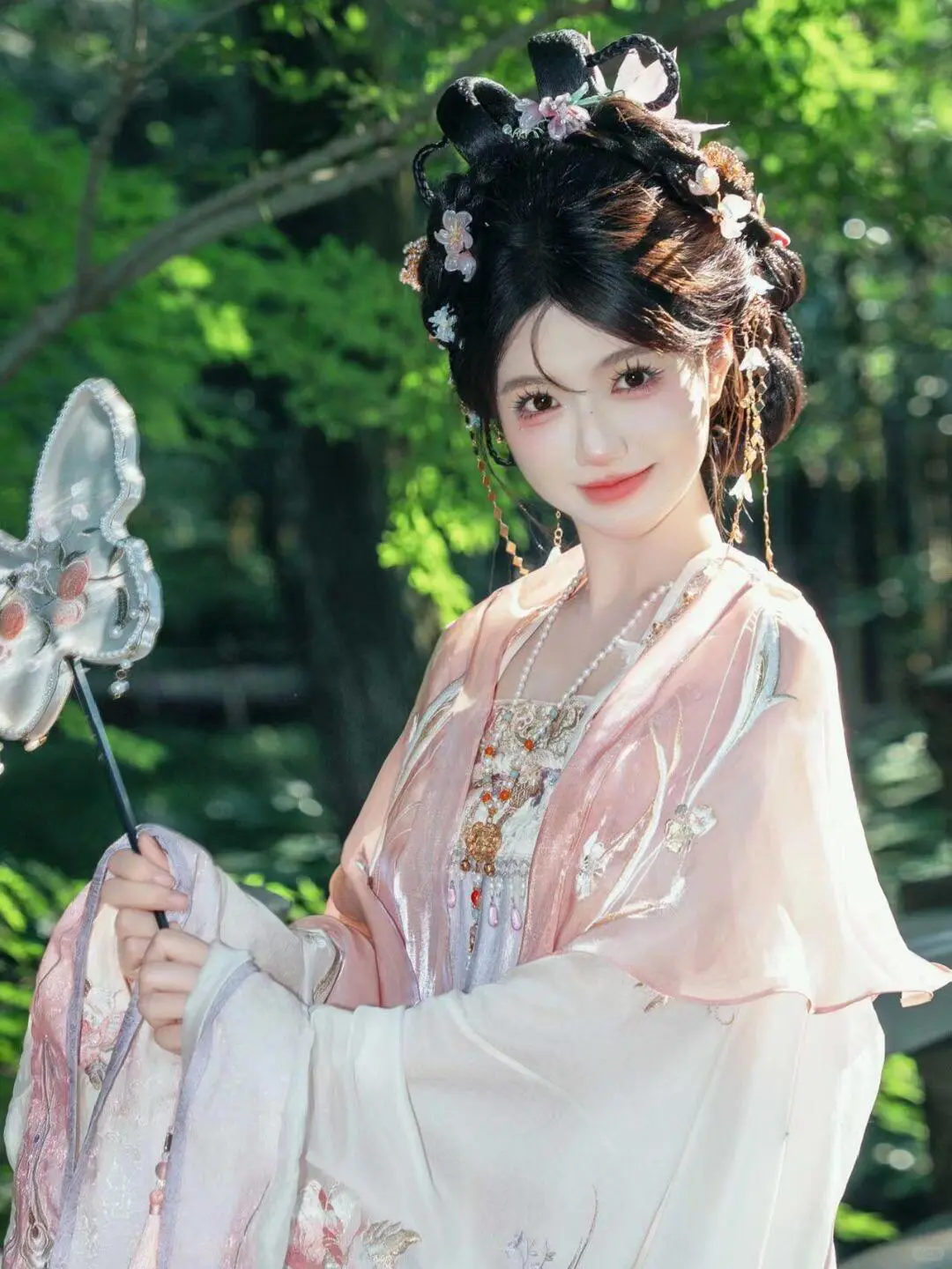 穿越千年的优雅：我的汉服日常