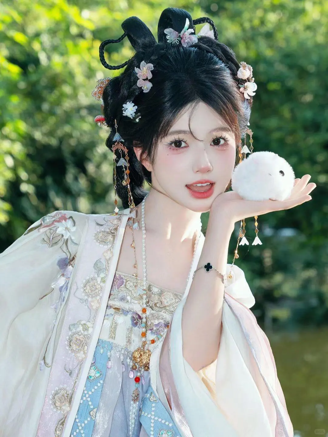 穿越千年的优雅：我的汉服日常