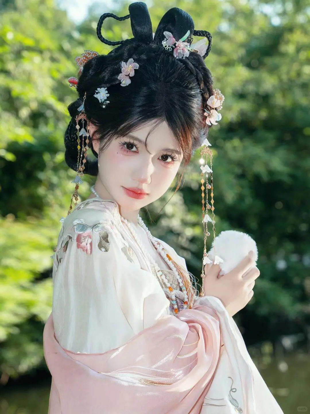 穿越千年的优雅：我的汉服日常