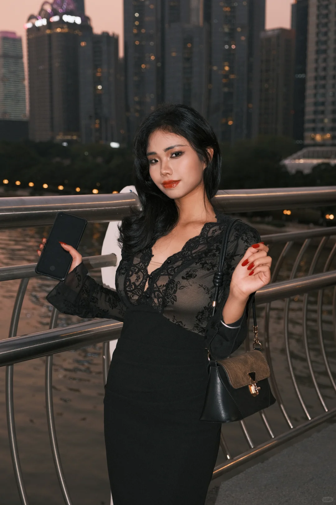 被女人爱上，是我应得的