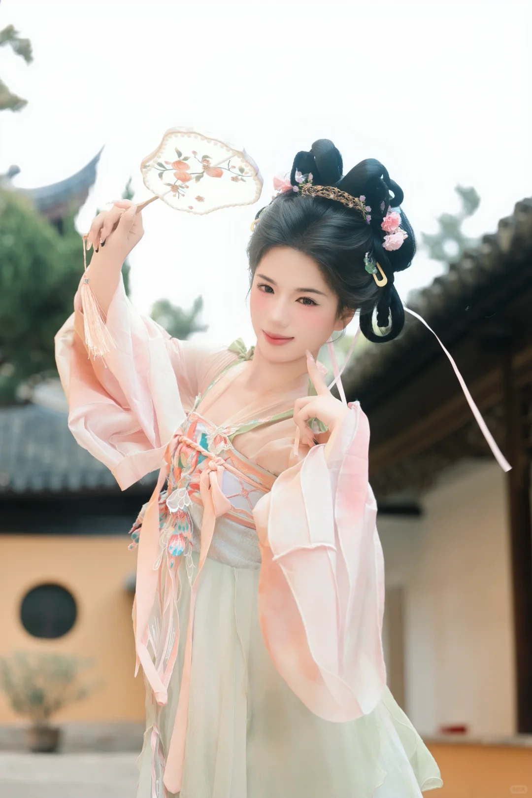 真的被她美到了，汉服小姐姐