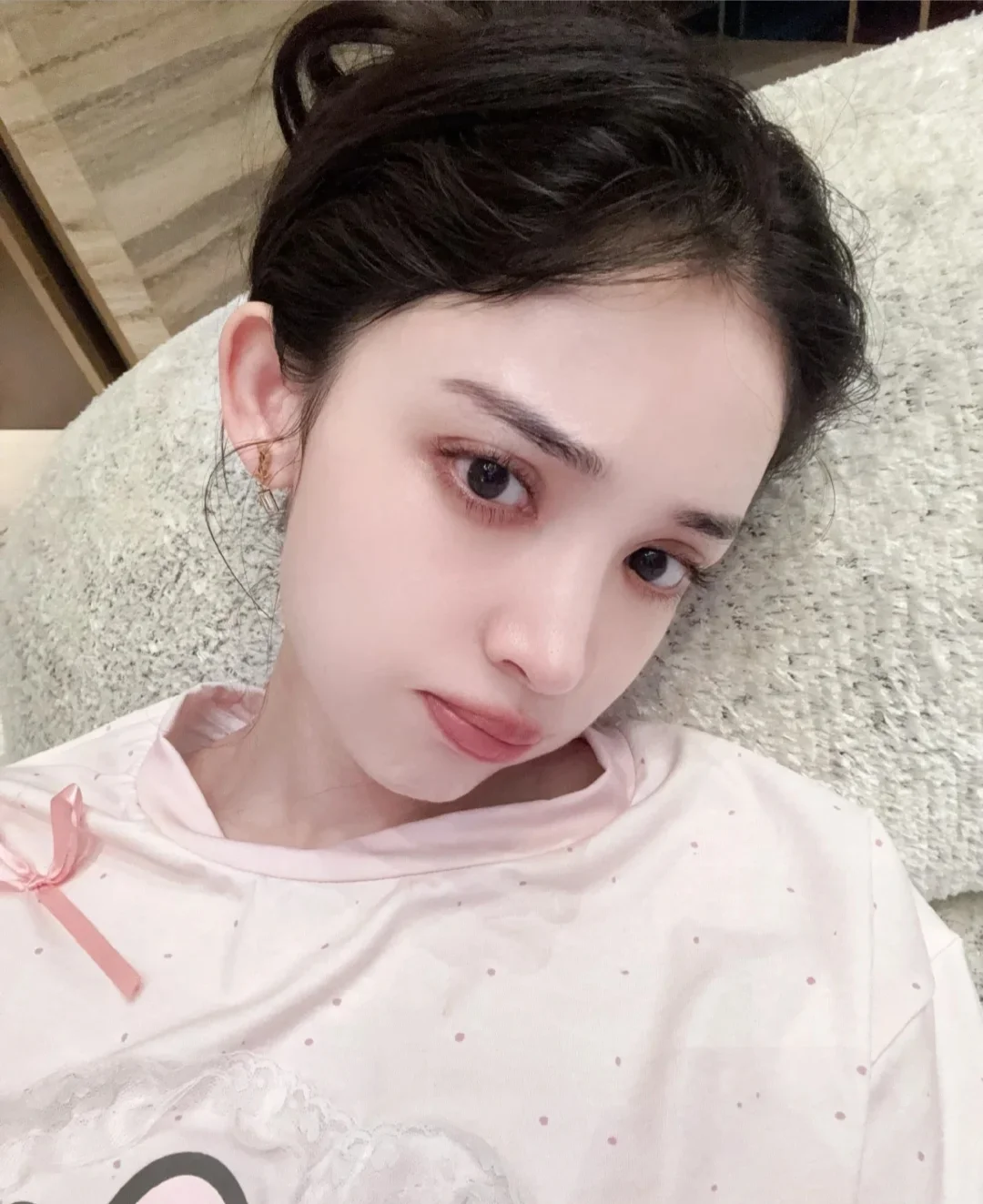 怎么有人素颜这么好看啊