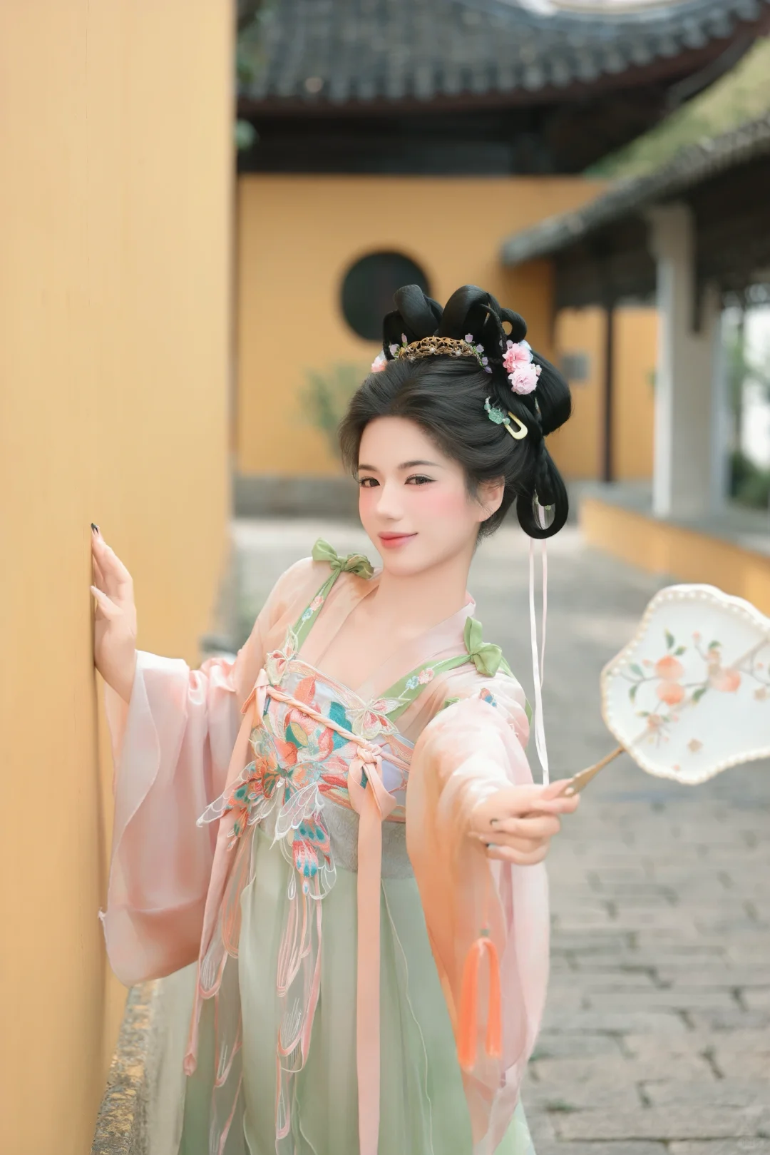 真的被她美到了，汉服小姐姐