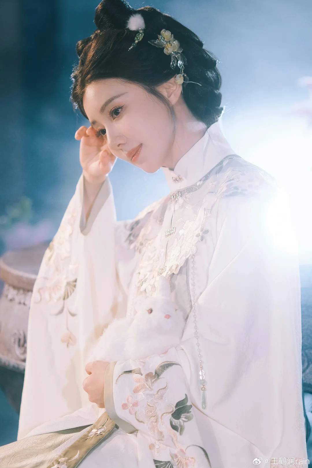 王鹤润古装