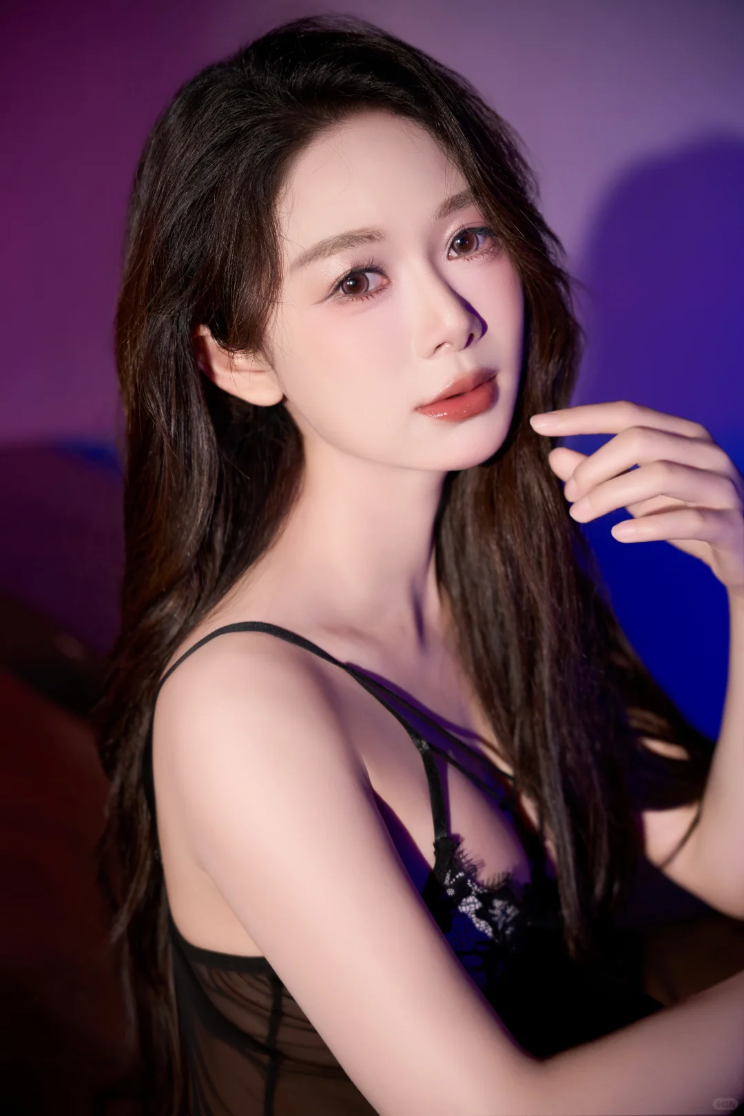在漂亮的年纪里当然要大方明媚的性感～