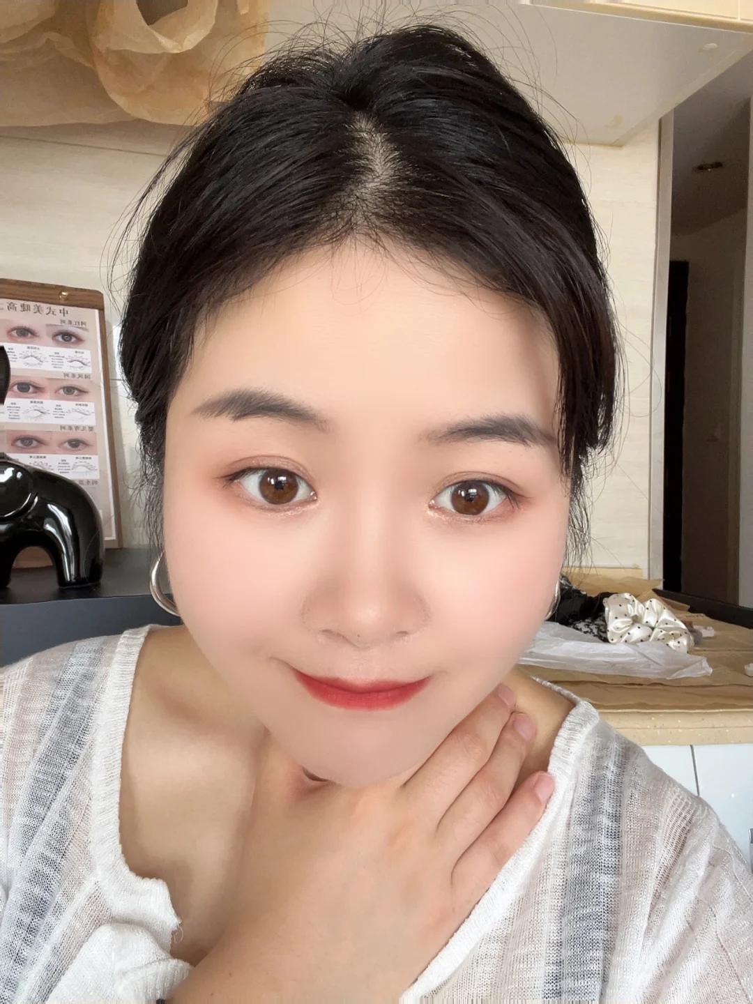 捏脸还是很有效果滴