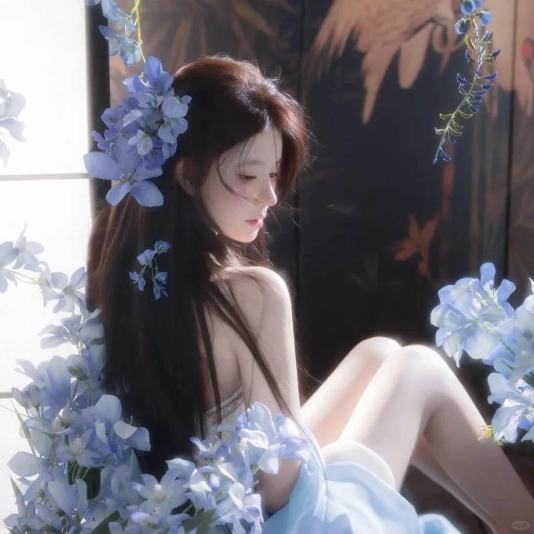 Share | 爱不释手的氛围感女生头像✨