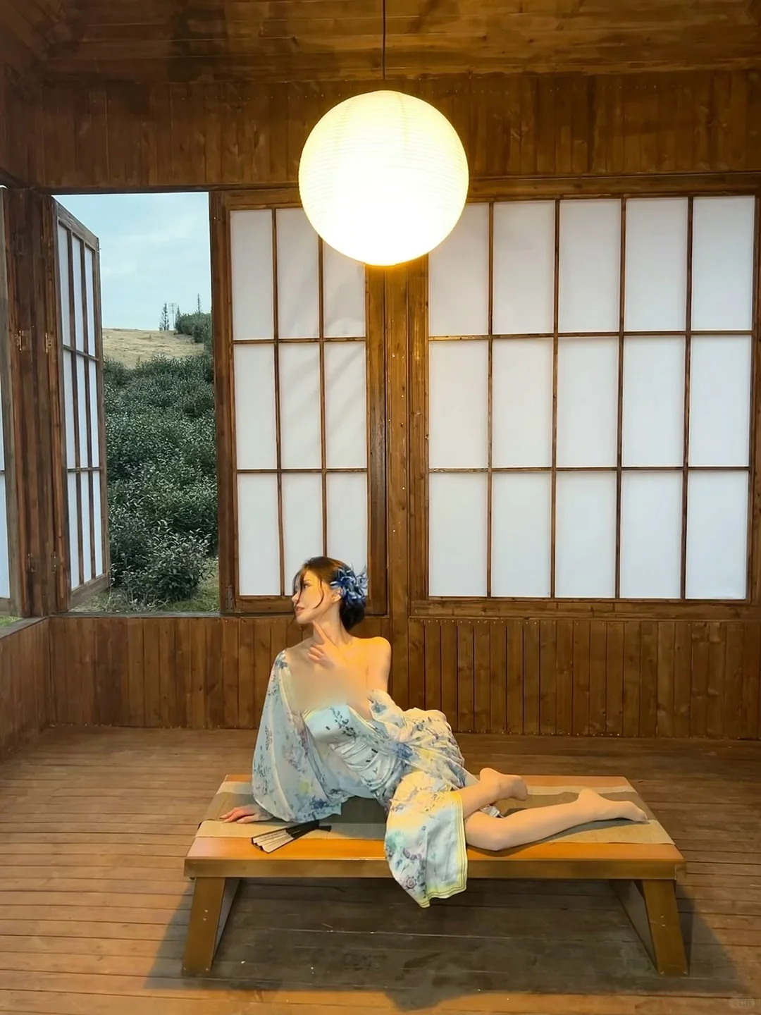 平芜尽处是春山