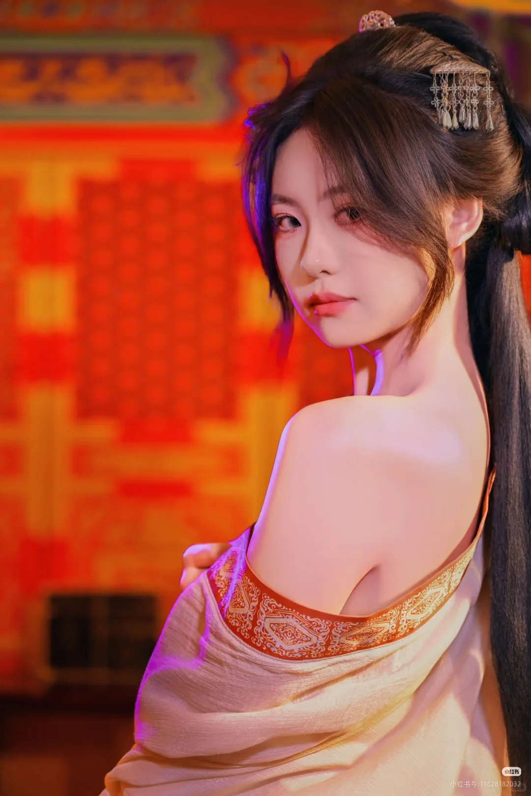 倾国倾城的女孩
