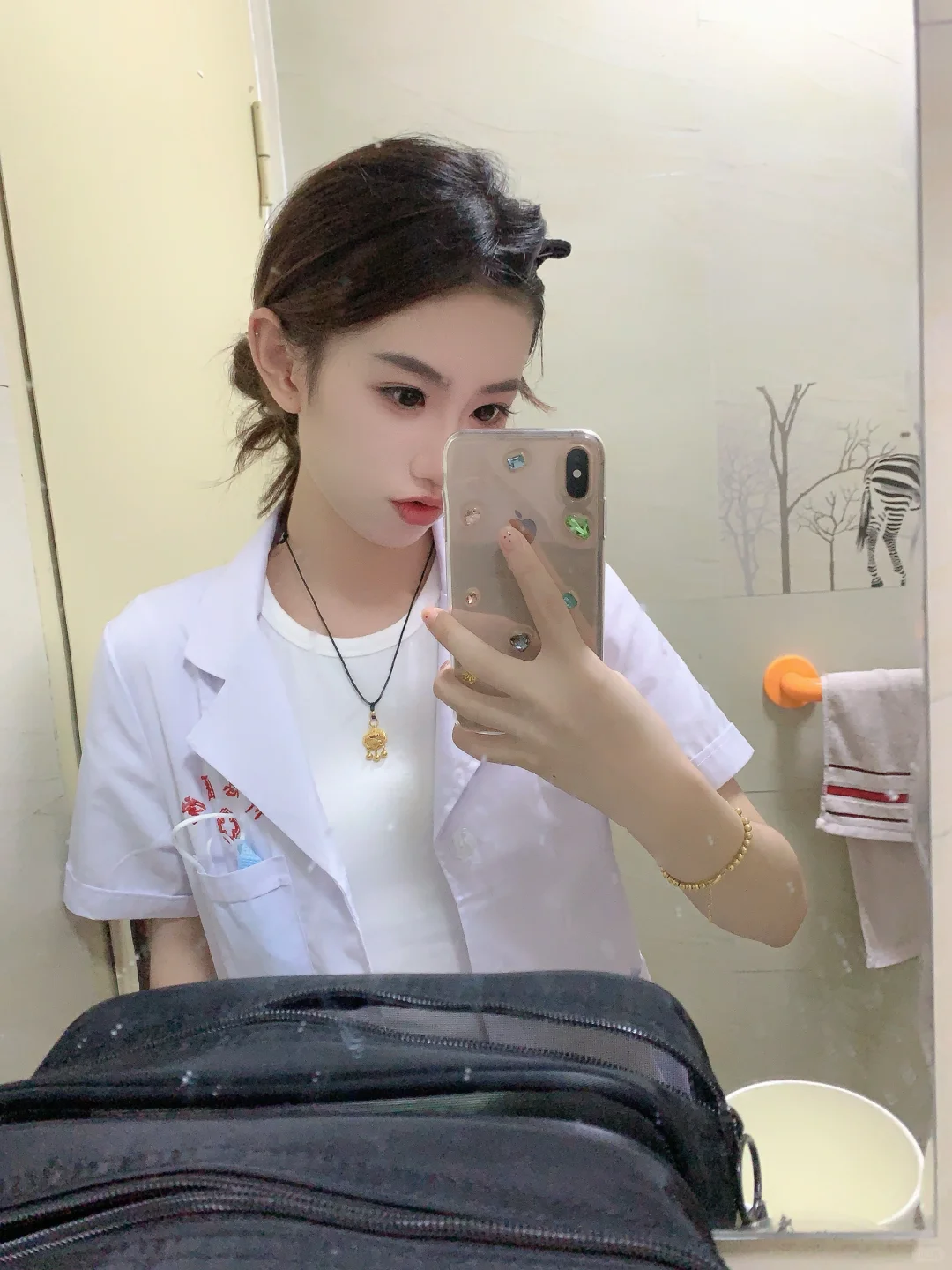 我是不是院里最美的护士