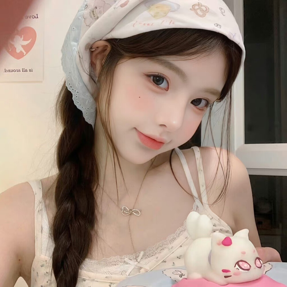 𝑾𝒆𝑪𝒉𝒂𝒕🍭麻花辫马尾