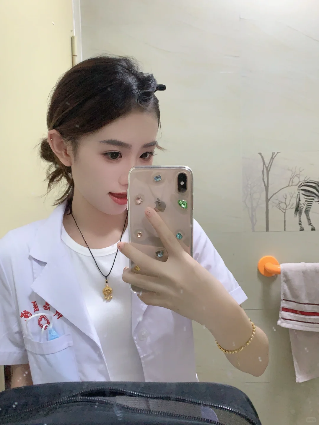 我是不是院里最美的护士