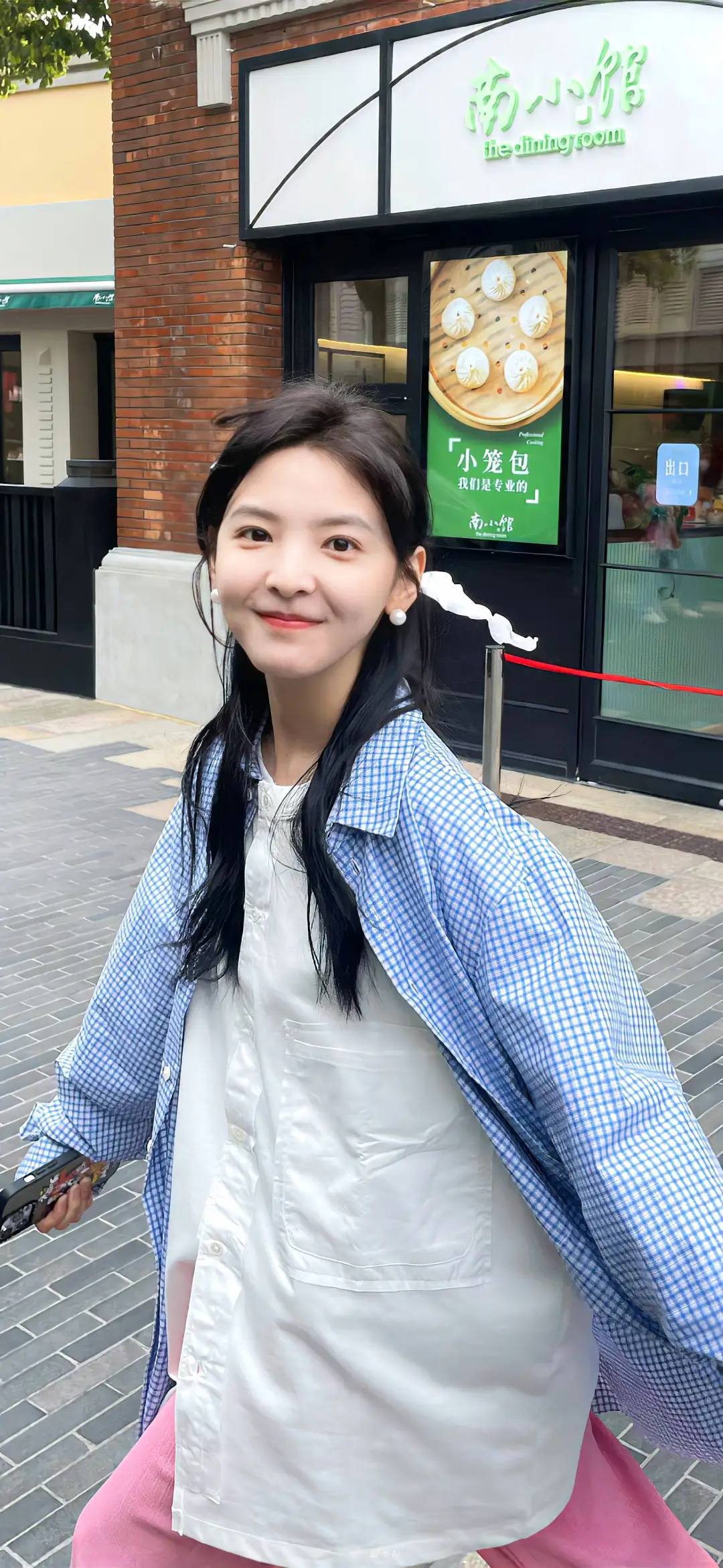 章若楠〡18张治愈可爱手机壁纸美女甜美少女
