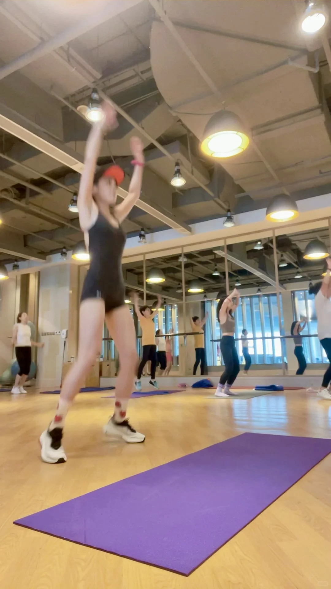 千卡消耗｜健身🏋🏻‍♀️女孩🩶