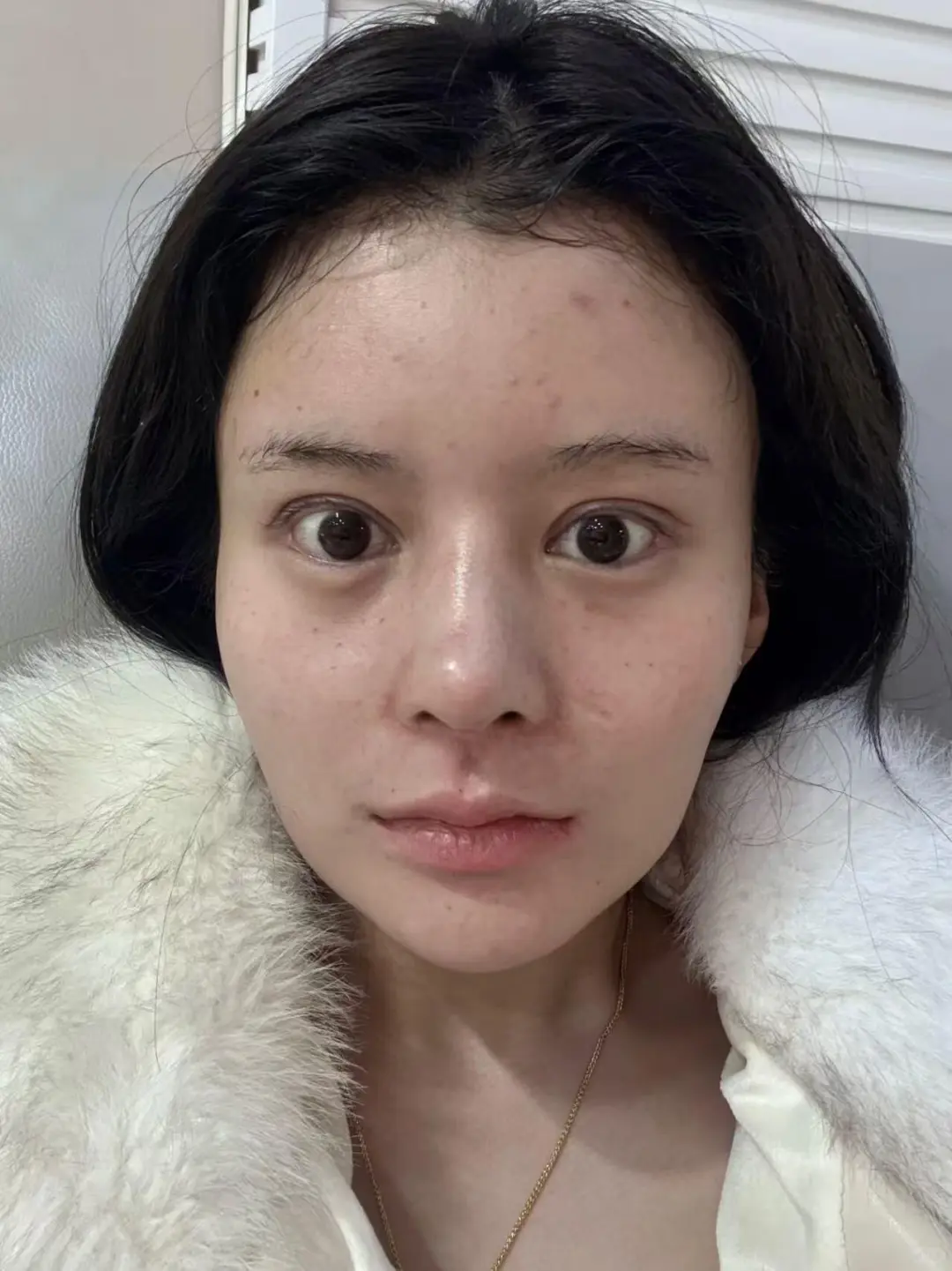 怎么五官端正还不是美女？