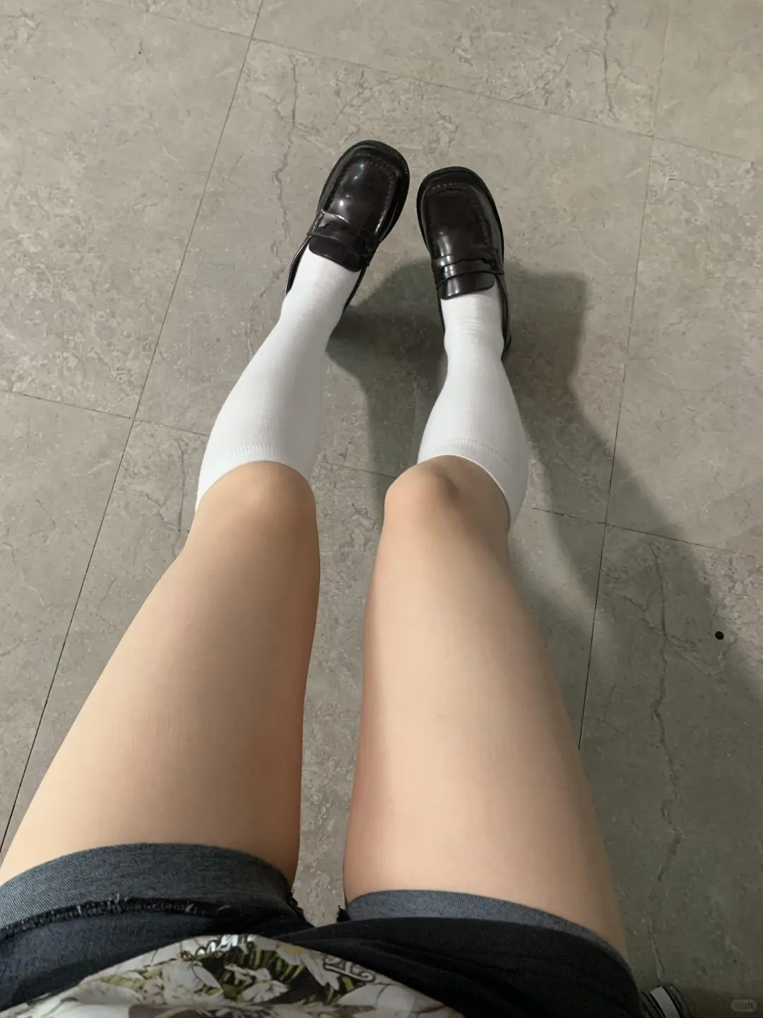 韩女腿精标配！这组小腿袜直接锁死🔒