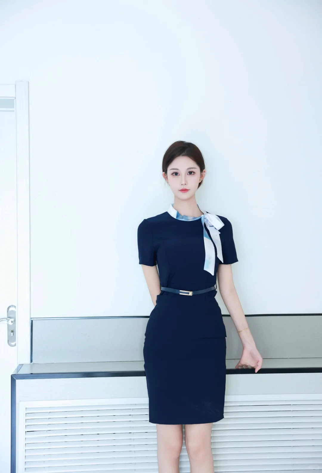 制服与光影:空乘学生的私房初程🎬