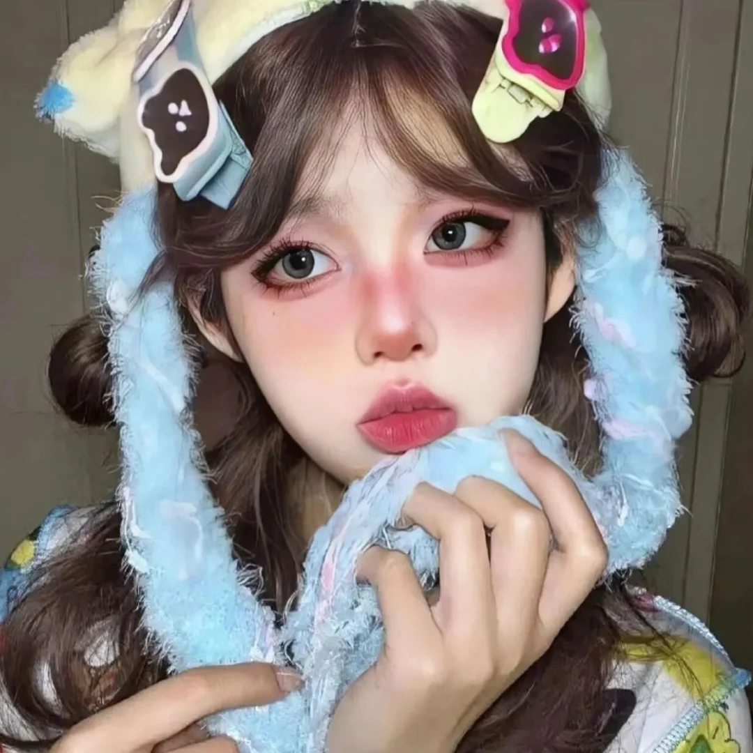 𝙒𝙚𝘾𝙝𝙖𝙩甜甜的多巴胺头像