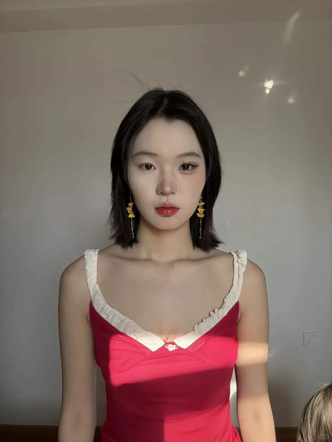 当本人卸妆后…