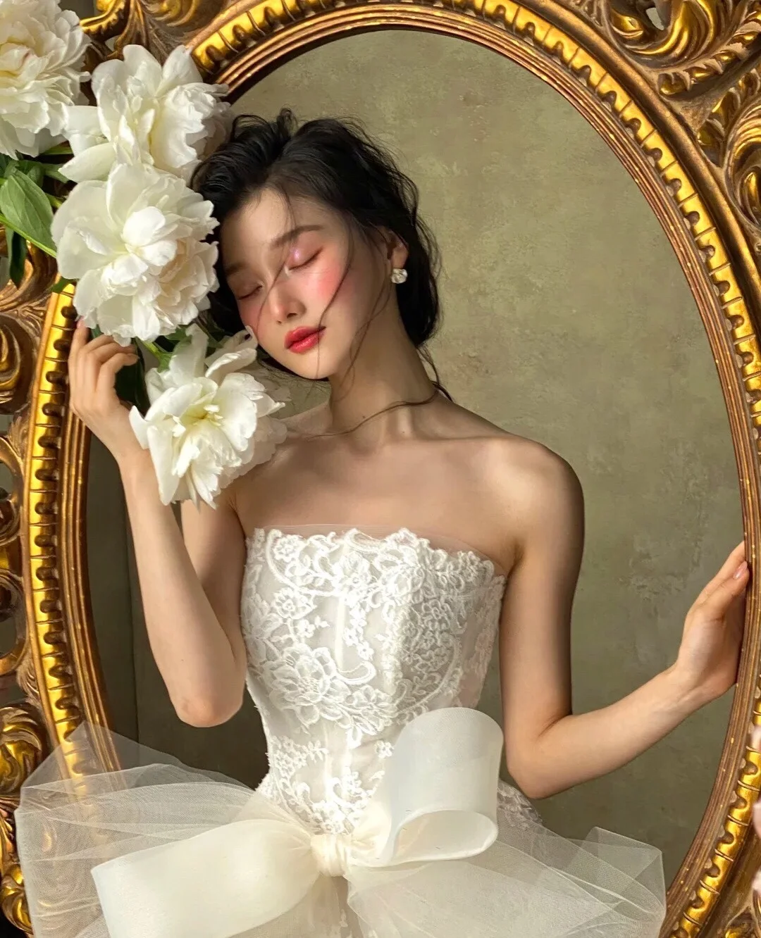 是白月光迷人女孩