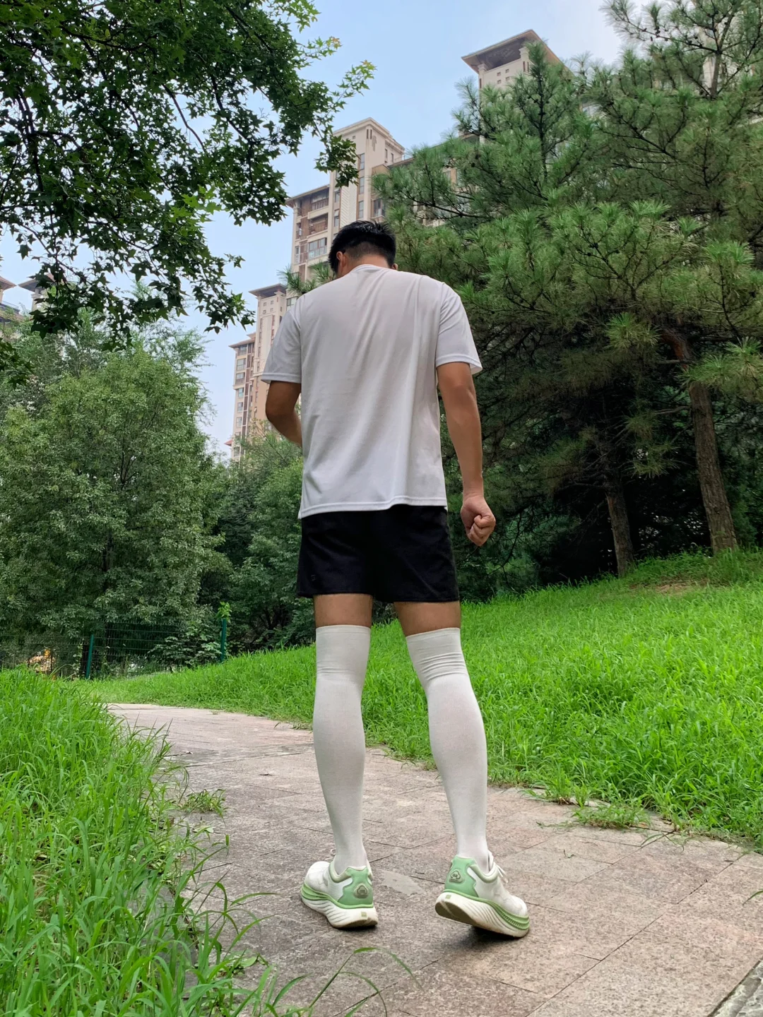我不能没有过膝袜🤗