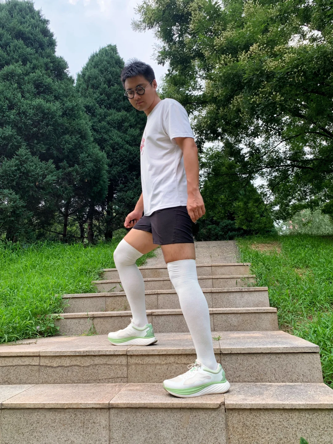 我不能没有过膝袜🤗