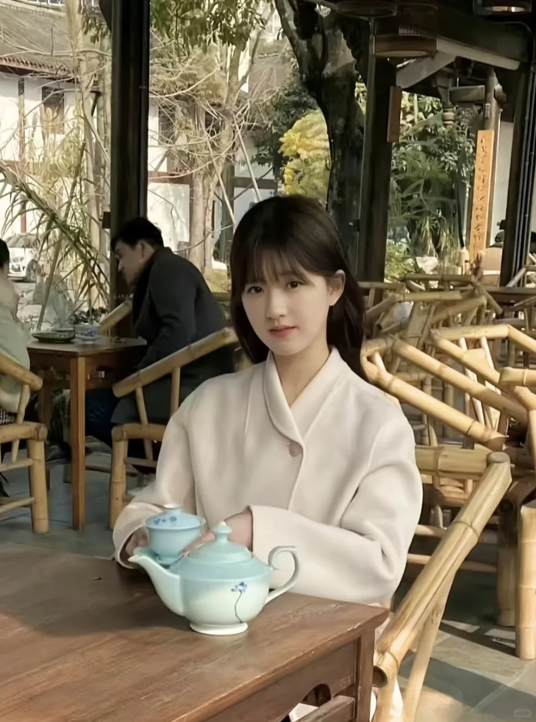 系统变美：30天淡颜娇媚小白花养成