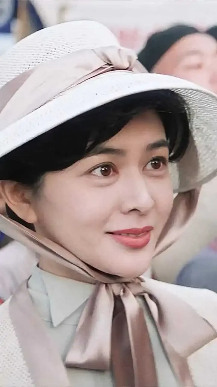 ‌天然美的标杆 十三姨🌸🌸关之琳