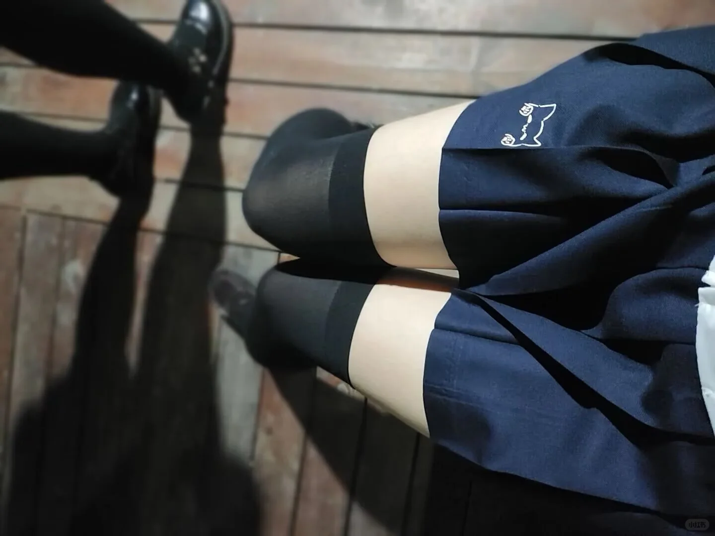 ✨ 这条过膝袜，穿上秒变腿精！💖