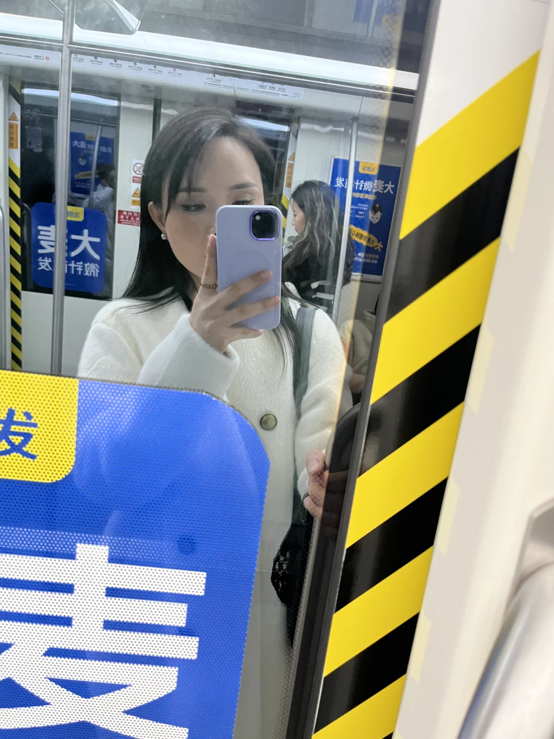 长得就那么招00后喜欢吗 00后就喜欢阿姨？