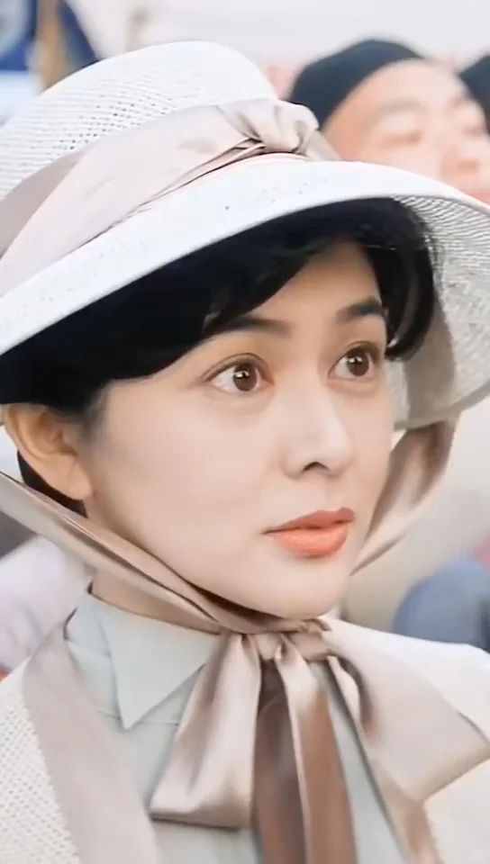 ‌天然美的标杆 十三姨🌸🌸关之琳
