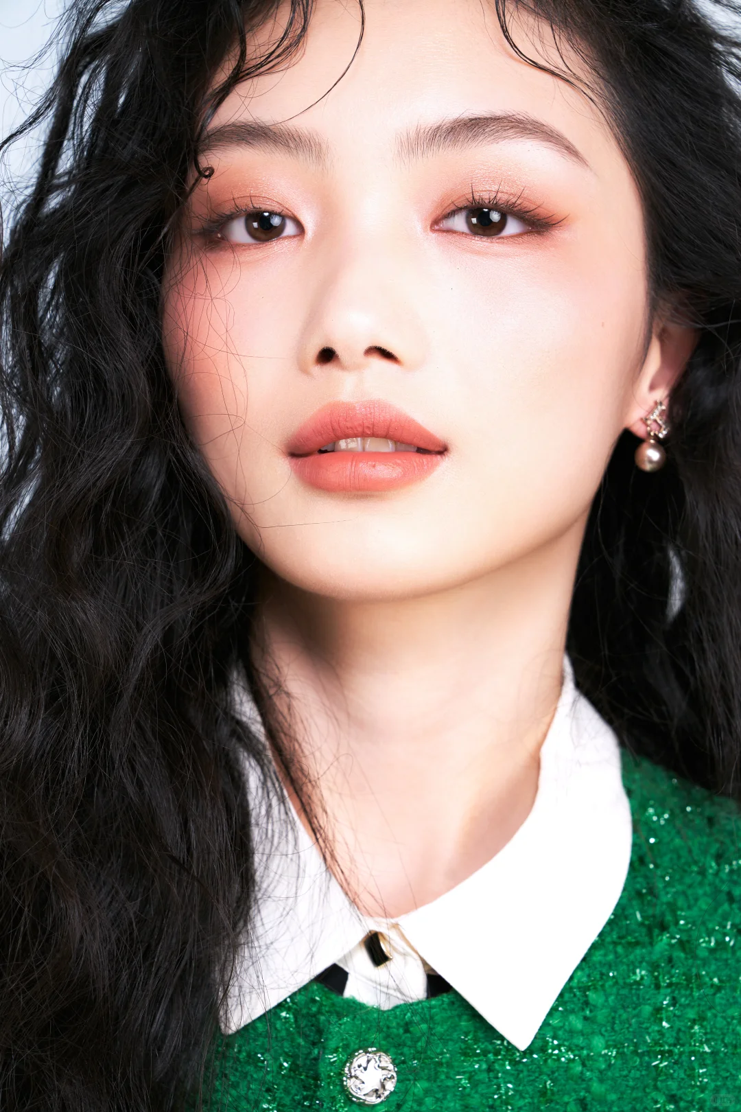 美颜暴击！ 少女感杂志风写真