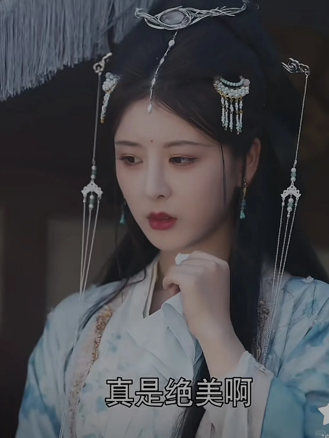短剧女演员都这么卷了吗？