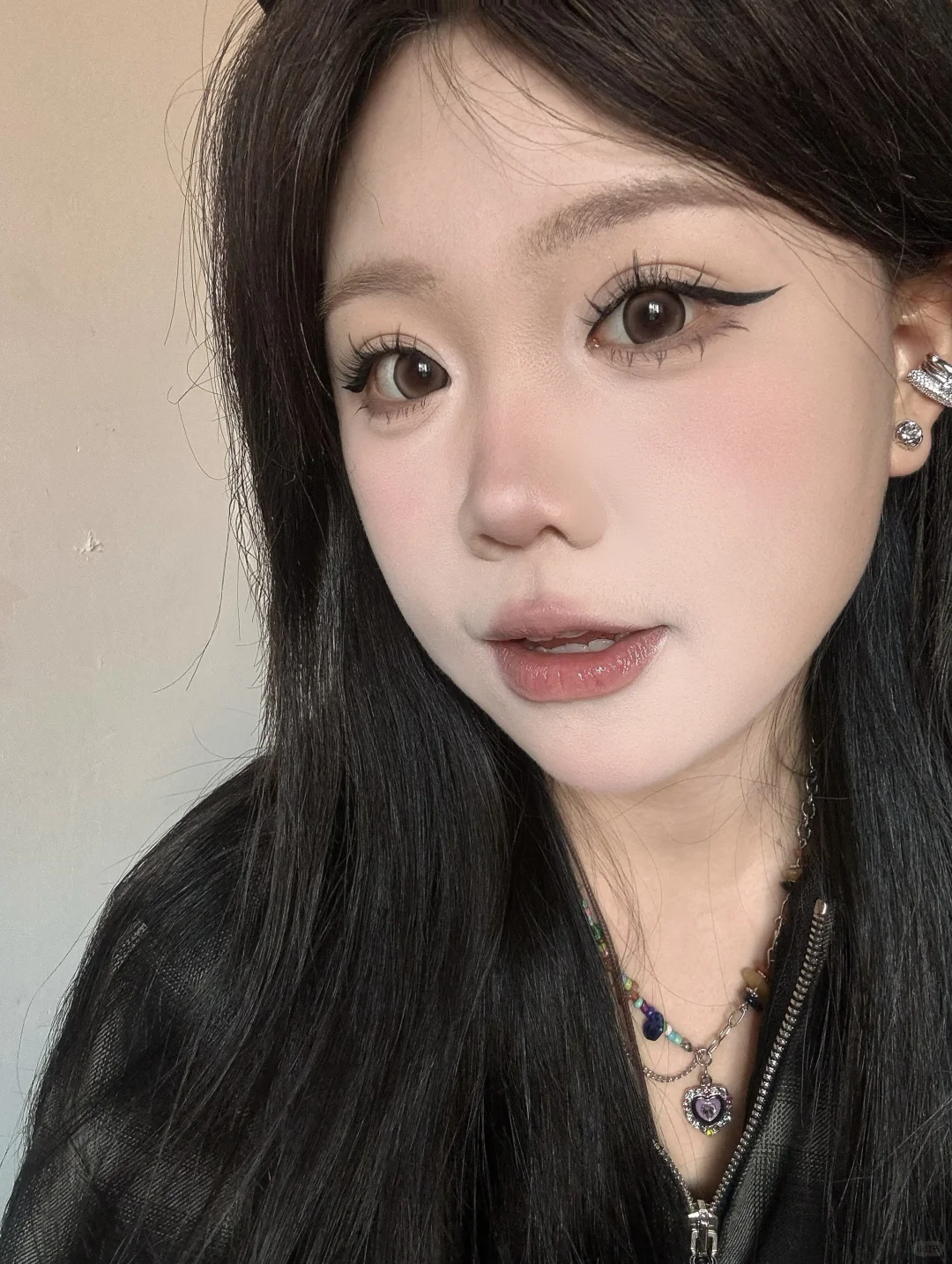 这是我们浓人眼里的淡妆