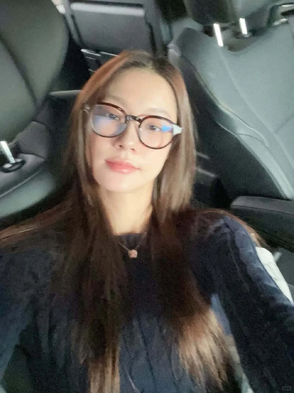 此女特长：顶着最美的脸 做最抽象的事