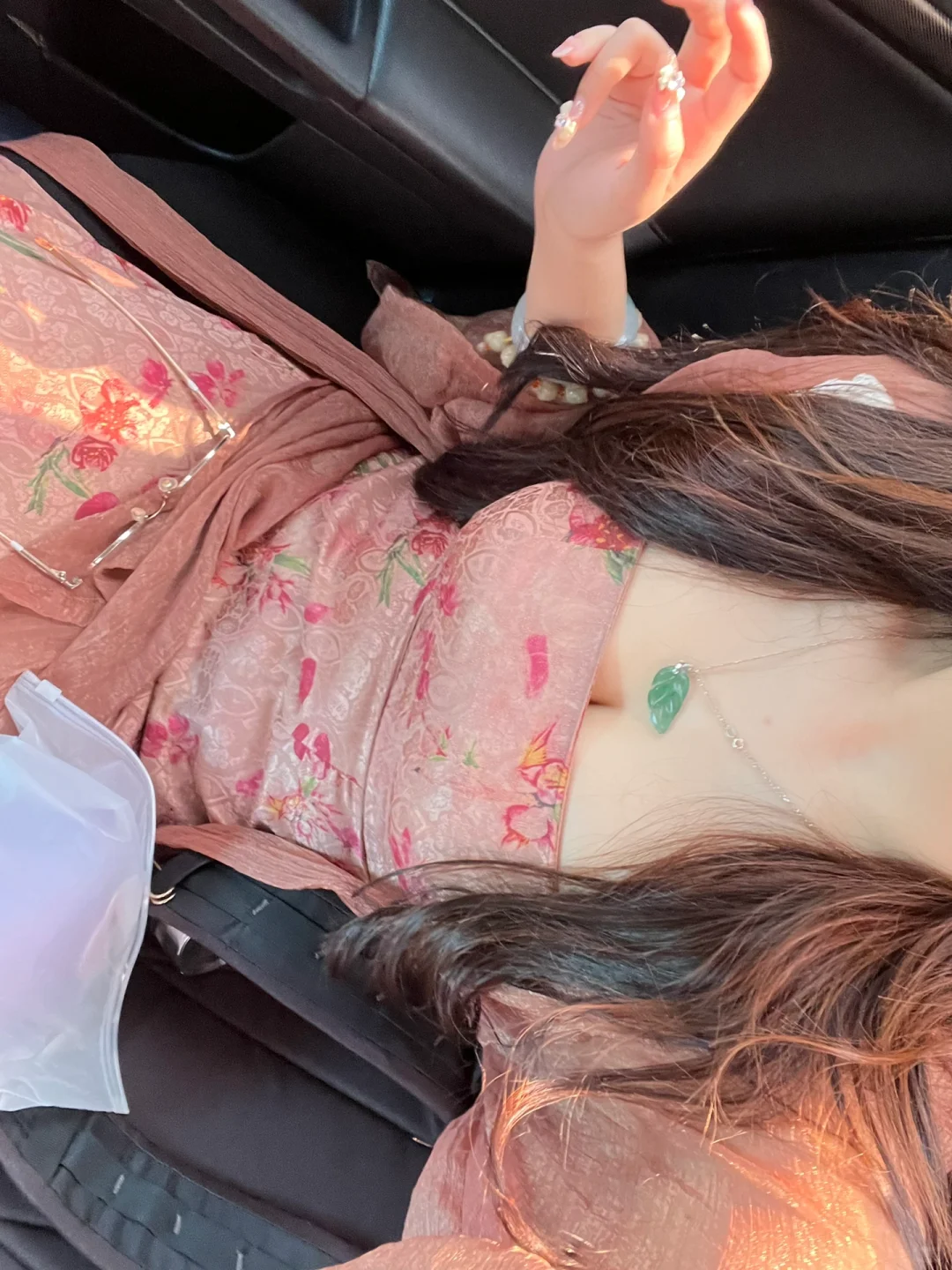 今天出去玩啦！穿的画报夫人！🥰