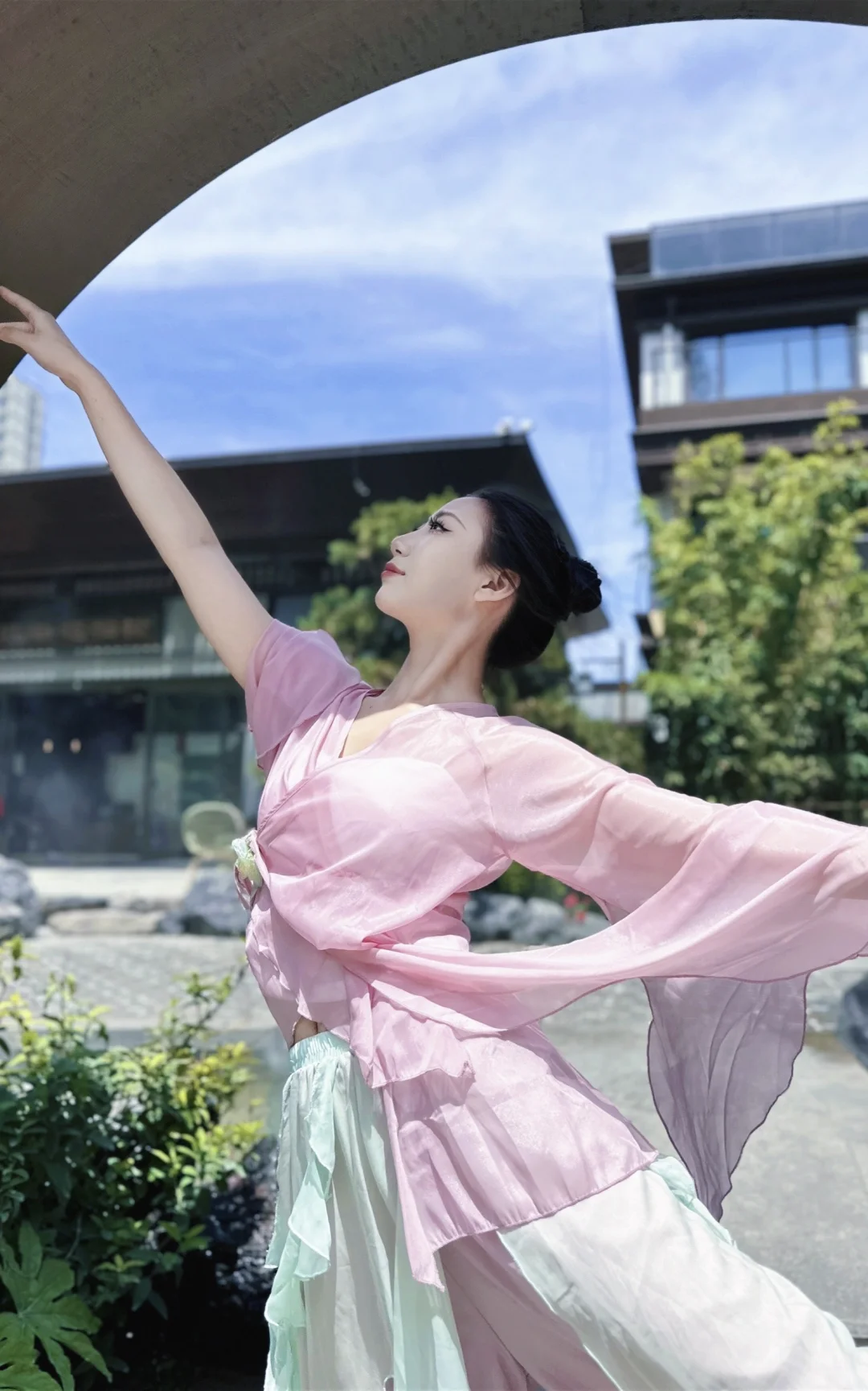 女大出游