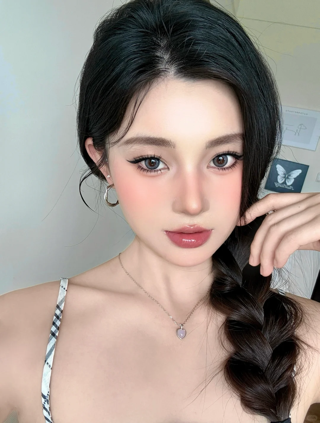 夏日亚裔轻混血