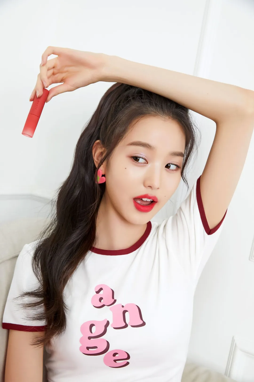高清的美女不多见