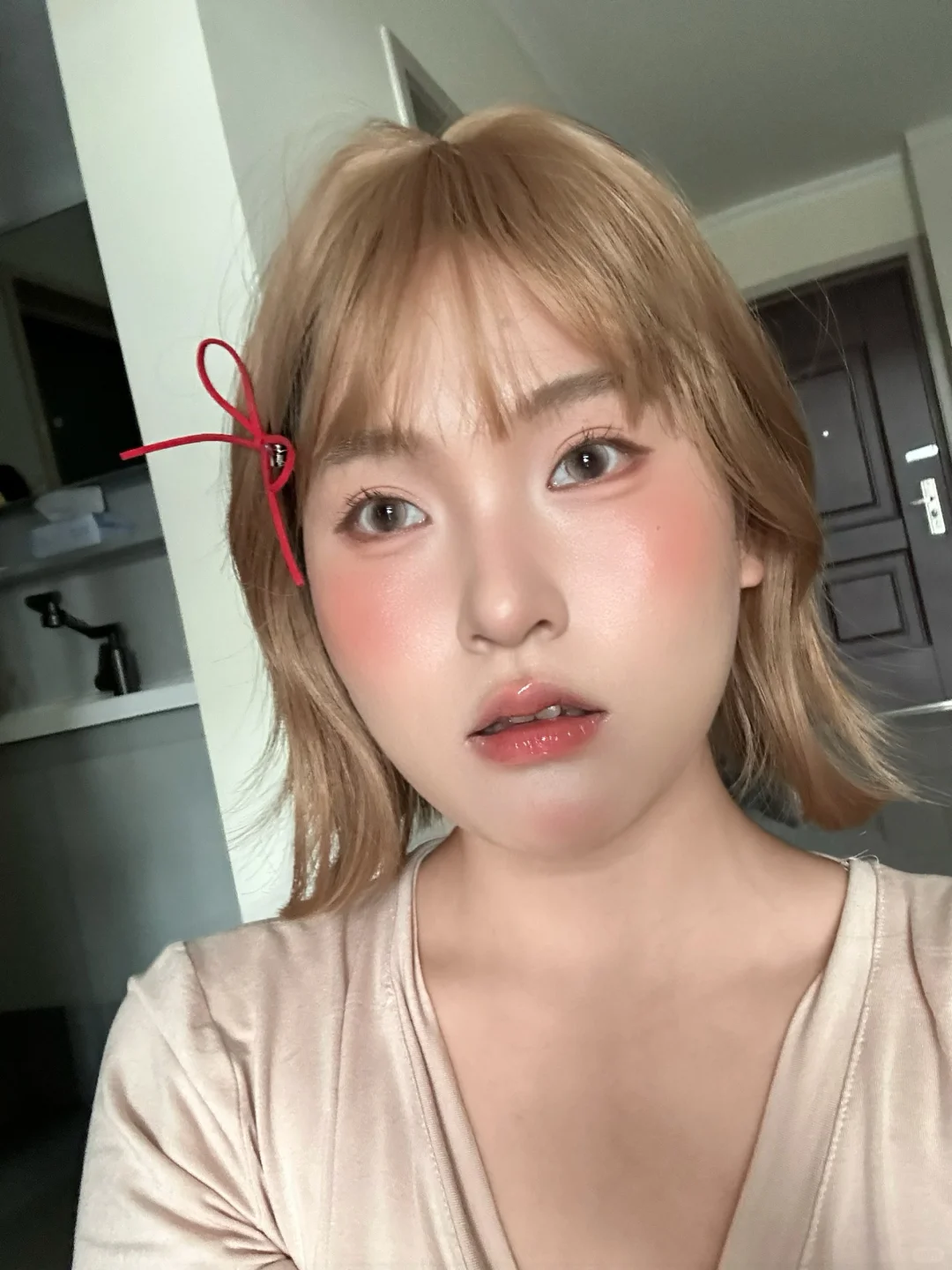 化妆两个小时 成片两分钟