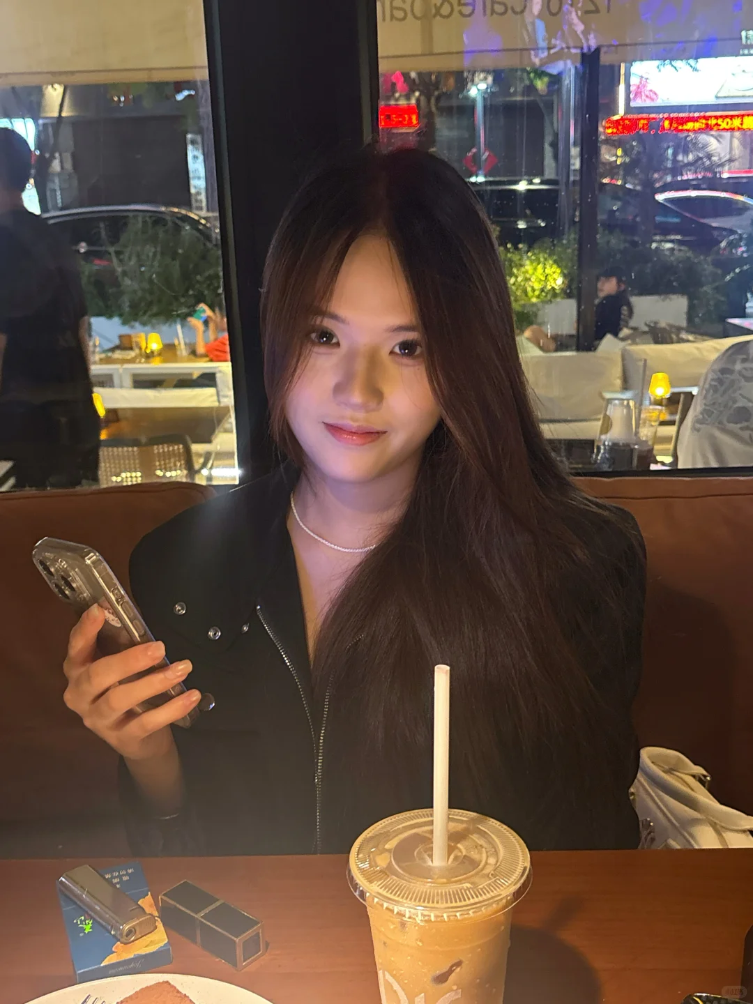 想问一下，长成这样算小美吗