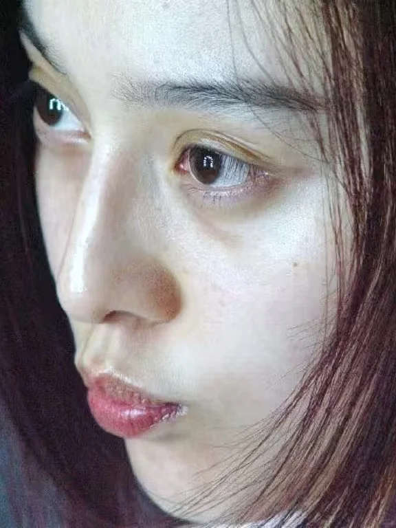 卧去...瞬间理解了素颜天花板。。
