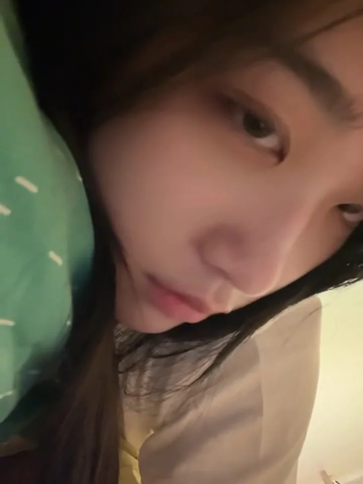 真的好美，她是谁啊谁啊
